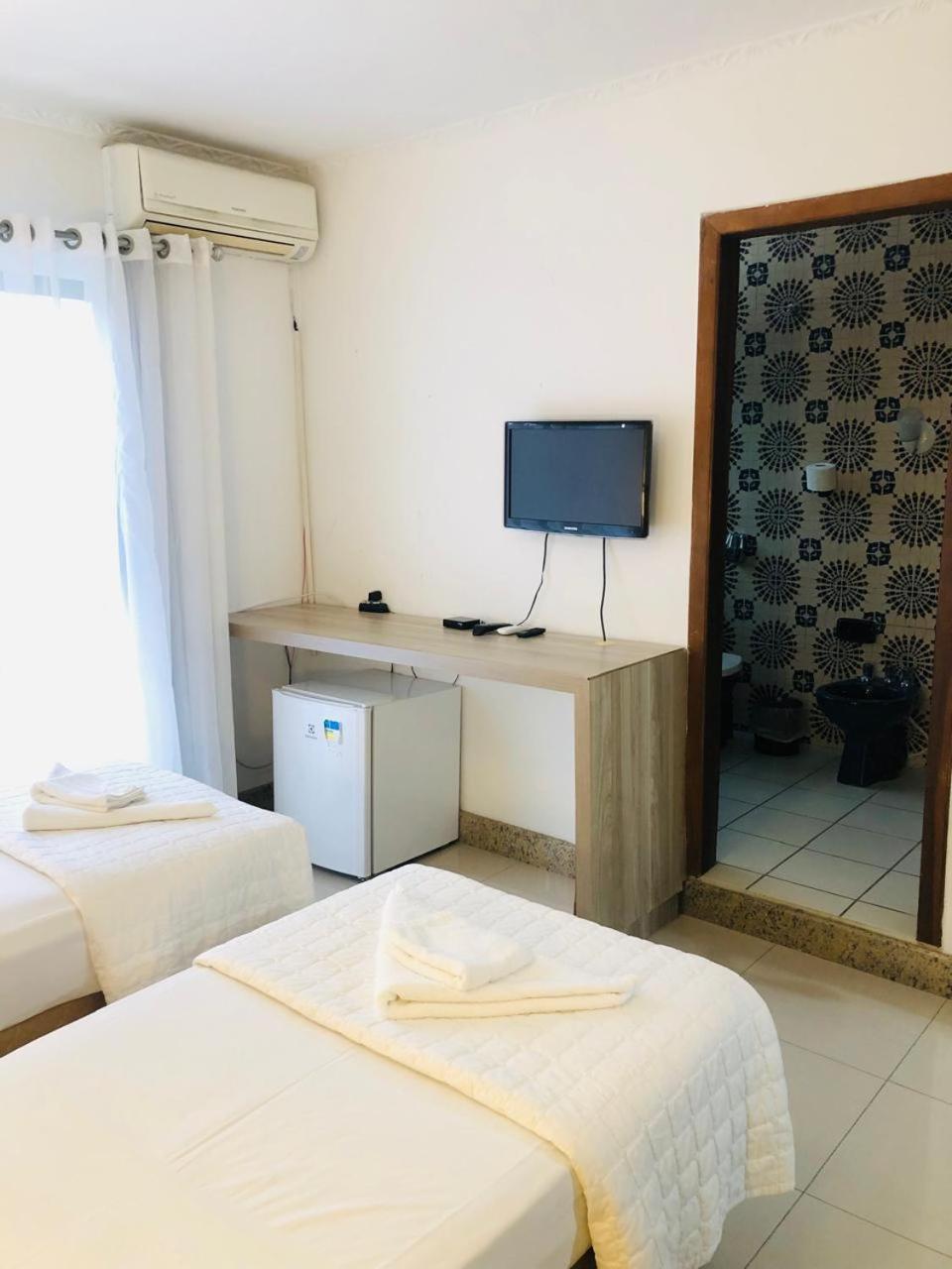 Twin Room,1685074192:JPEG